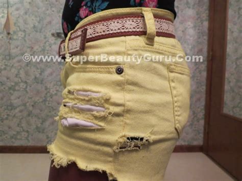 How To Turn Jeans Into Distressed Jean Shorts Tutorial Offbeat Look