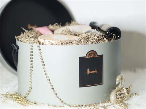 Harrods christmas gifts for her. The Indulgence Gift Box | Harrods Christmas Hampers