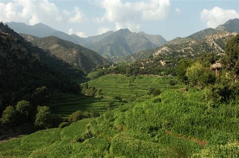 Korengal valley afghanistan google map. File:Korengal Valley-2009.jpg - Wikimedia Commons