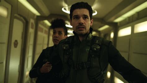 AusCAPS Steven Strait Shirtless In The Expanse 3 13 Abaddon S Gate