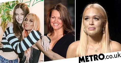 Lottie Tomlinson Reveals How She Copes With Mum And Sisters Deaths