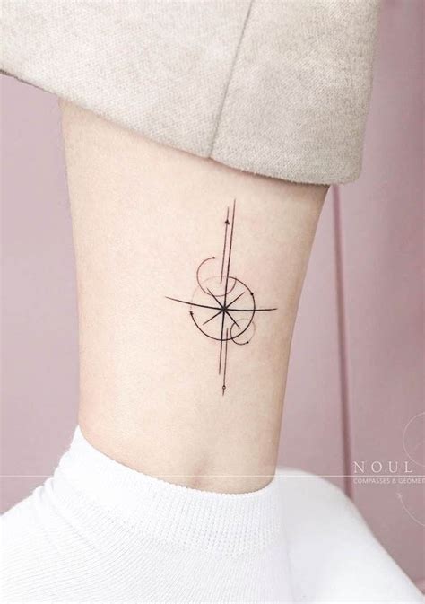 Details 71 Minimalist Compass Tattoo Latest Esthdonghoadian