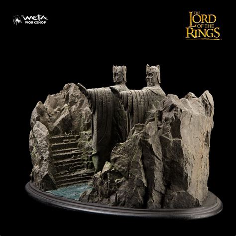 The Museum The Lord Of The Rings The Argonath