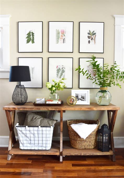 30 Tips for Styling Your Entryway Table