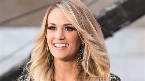Carrie Underwood Shares Hilarious Behind The Scenes Moment On New Project Hello
