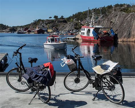 Maybe you would like to learn more about one of these? Sandøya | elsykkeltur.no
