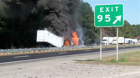 3 Killed In Series Of I 95 Crashes In Nc