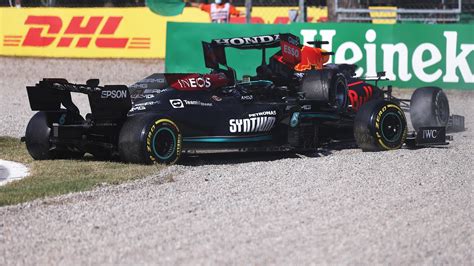 Formula News Lewis Hamilton And Max Verstappen Crash As Drivers