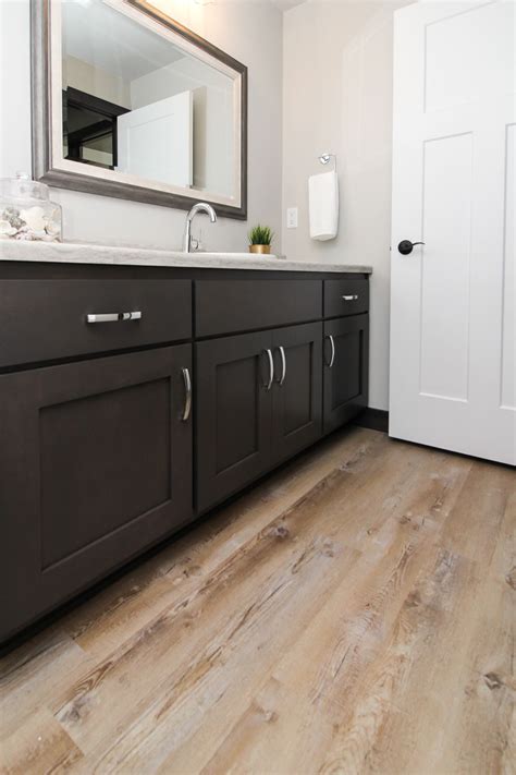 Bathroom With Vinyl Plank Flooring Financesno
