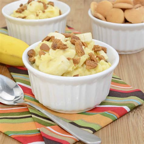 Banana Pudding With Vanilla Wafer Crumble Sweet Peas Kitchen