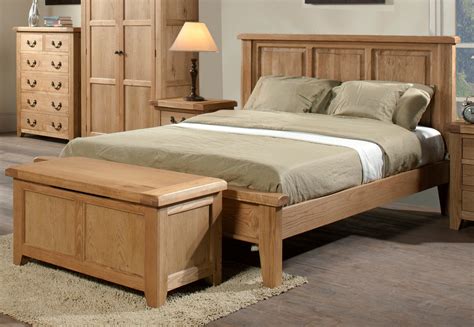 End Of Bed Benches Extra Storage And Beauty Homesfeed