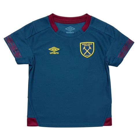 These are the new west ham kits 18/19, west ham united's new home and away shirts for the upcoming premier league season. West Ham United Umbro Kids Away Kit 2018/19 - Official ...