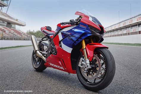 Honda Cbr1000rr R Fireblade Sp Wallpapers Wallpaper Cave