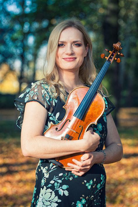 Aleksandra Byrla Violin Short Biography