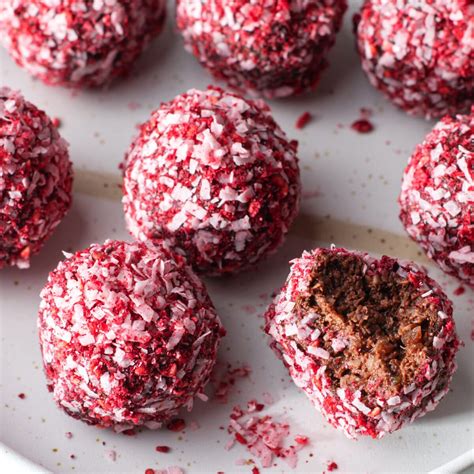 Chocolate Raspberry Truffles The Perfect Valentine S Day Treat