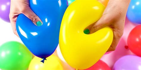 Pasa el globo sin que caiga. 8 Juegos con Globos para Niños 【¡Muy Divertidos!】 🥇