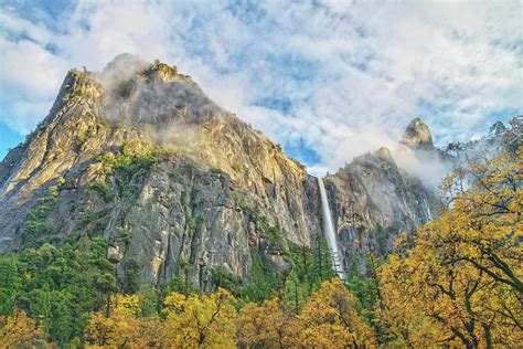 Bridal Veil Falls In Yosemite National Park California Is 617 Feet