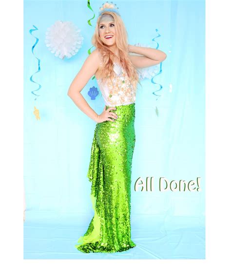 Pretty Homemade Mermaid Costume Click Through For Tutorial Halloween