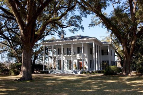 21 Southern Mansions And Plantation Homes From The Old South Click