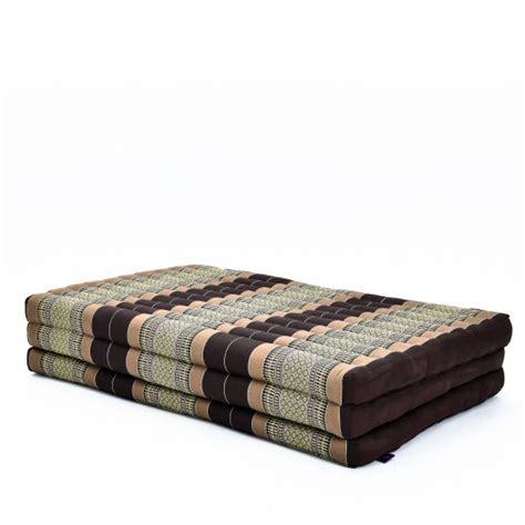 As the name itself suggests, a foldable or folding mattress. Leewadee Large Foldable Thai Mattress, 82x46x3 inches ...