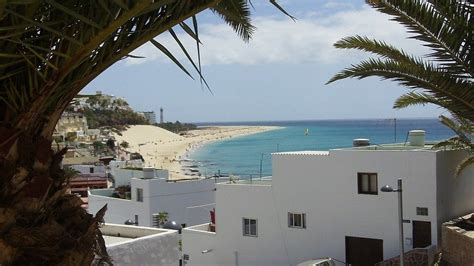 Vivir en Fuerteventura: Ventajas y Desventajas