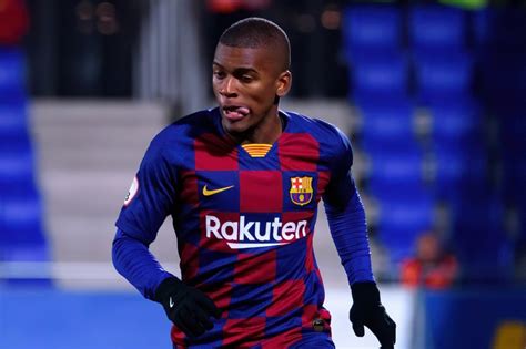 (born 23 may 1995) is a dutch professional footballer who plays for top oss as a goalkeeper. FC Barcelona: Barça-Talent Sergio Akieme vor Wechsel zu ...