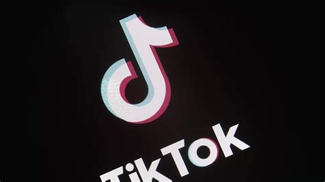 Tiktok Logo Wallpapers Top Free Tiktok Logo Backgrounds Wallpaperaccess