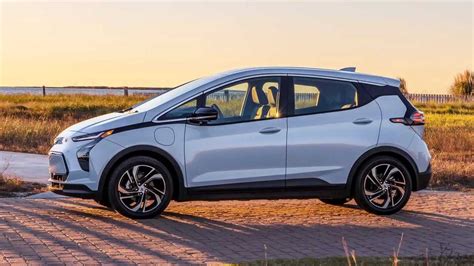 Chevrolet Bolt Eveuv Production Will Resume Next Week