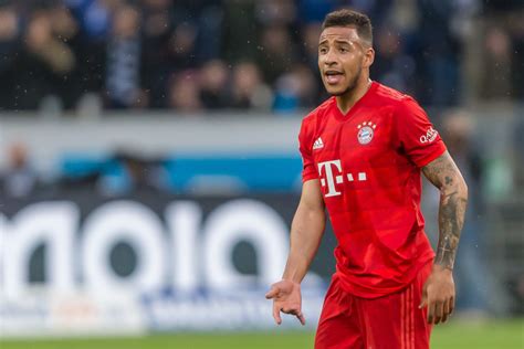 Rafael Da Silva Backs Tolisso For Manchester United Move