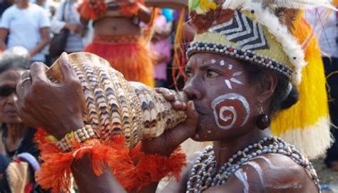 7 Alat Musik Tradisional Dari Papua Barat Dengan Gambar Dan Penjelasan