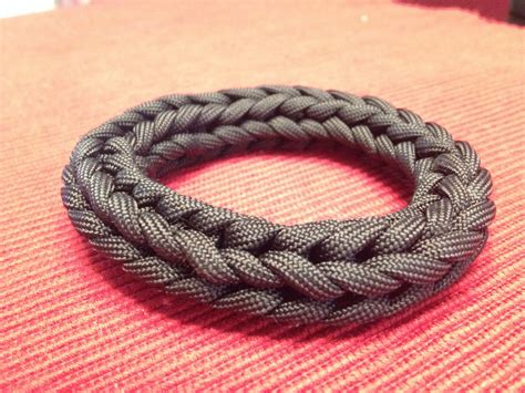 Nov 30, 2017 · wrap a length of paracord around your wrist, noting where the end hits the cord. Made from a 12 foot long single strand of paracord, this bracelet is constructed by a three side ...
