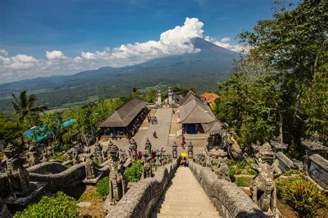 a guide to visiting the bali gates of heaven pura luhur lempuyang