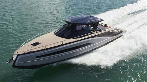 Review Of The Marquis 42 Power And Motoryacht