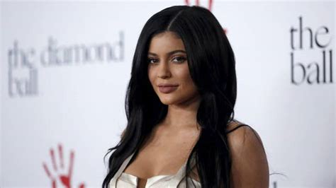 Kylie Jenner Stars In Sexy Calendar Latest News Videos Fox News