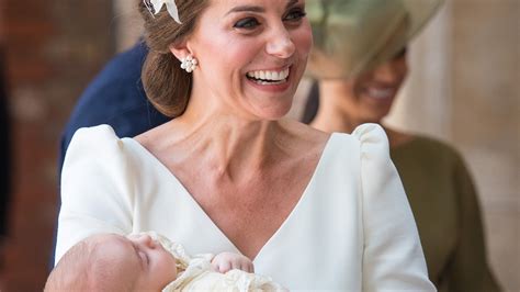 This Photo Of Prince Louis And Kate Middleton Laughing Is The Cutest Thing You Ll See All Day