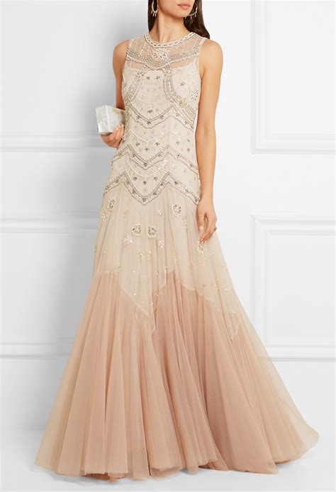 Needle & thread was launched in 2013 by founder and creative director, hannah coffin. Needle & Thread New Wedding Dress Save 42% - Stillwhite