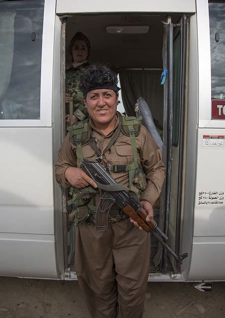 peshmerga woman of the 2nd battalion on the frontline taza kurdistan iraq a photo on flickriver