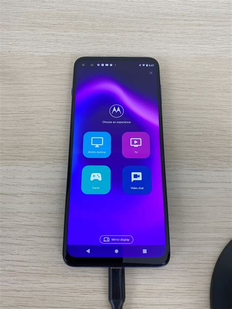 Ce Este Motorola Ready For şi Cum Transformă Un Telefon Moto G100 într