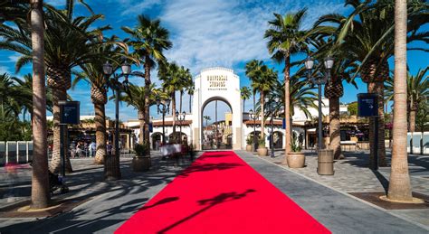 Universal Studios Hollywood Cant Miss Thrills For Movie Tv Lovers