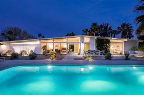 Renovated Midcentury Modern In Palm Springs Asks 875k Modern Homes