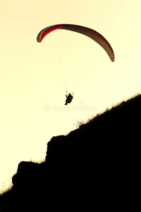 Paragliding Editorial Image Image Of Daylight Gliding 14607400