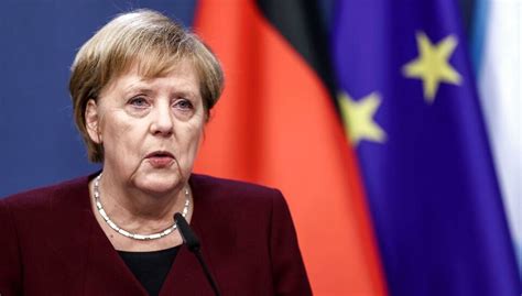 Angela Merkel Aflyser Topmøde Bt Udland Btdk