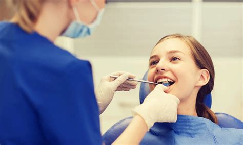 5 Reasons Why You Should Visit Your Dentist Regularly