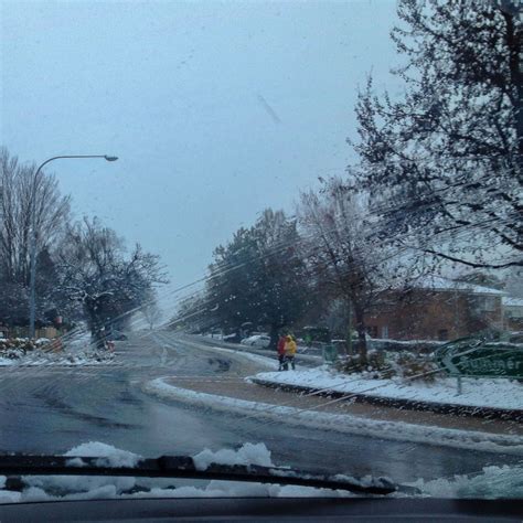 Jun 10, 2021 · snow blanketed orange in nsw's central west overnight. Summer Street, Orange, NSW in snow, July 2015