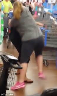 Mother In Indiana Walmart Brawl Speaks Out After Video Daily Mail Online