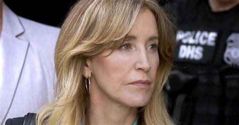 prosecutors call for felicity huffman to spend a month in jail cbs news