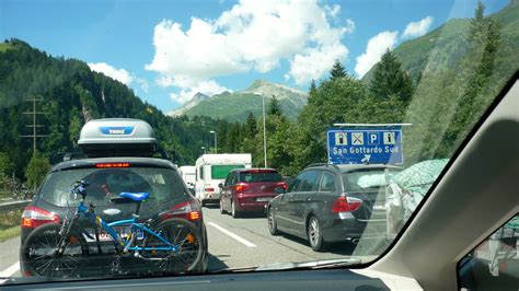 Stau am gotthard auf mehreren kilometern telebasel. Schweiz - Hymnos - In Wirklichkeit Gar Nicht Anwesend