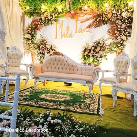 Tentunya, setiap konsep dekorasi yang dipilih memiliki harga yang. Pilihan Paket Pernikahan Murah Di Rumah Daniico Wedding ...