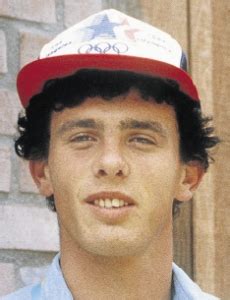 Demonstra que o teu país é o melhor em todos os esportes dos jogos olímpicos de londres: Pierre Quinon, campeão do salto com vara nos Jogos ...