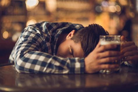 Americans Have A Drinking Problem With Adults Binge Drinking More Than